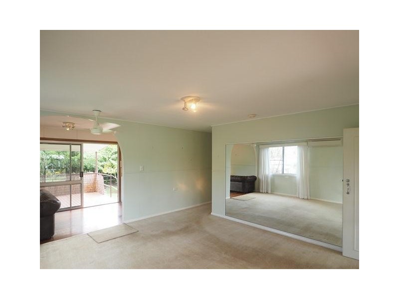 1 Mazlin Close, Edge Hill QLD 4870