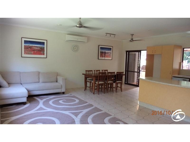 17 Leon Close, Brinsmead QLD 4870