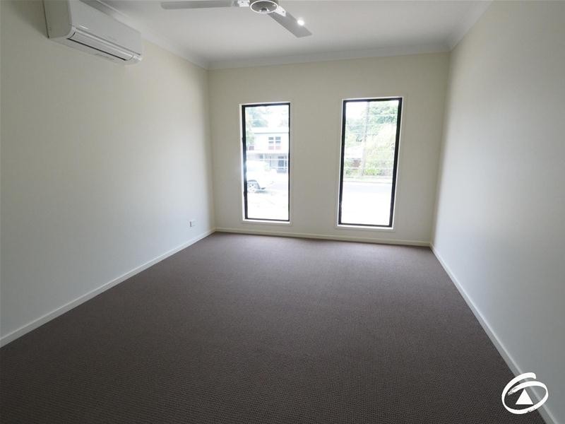 75 Upper Miles Street, Manoora QLD 4870