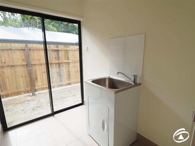 75 Upper Miles Street, Manoora QLD 4870