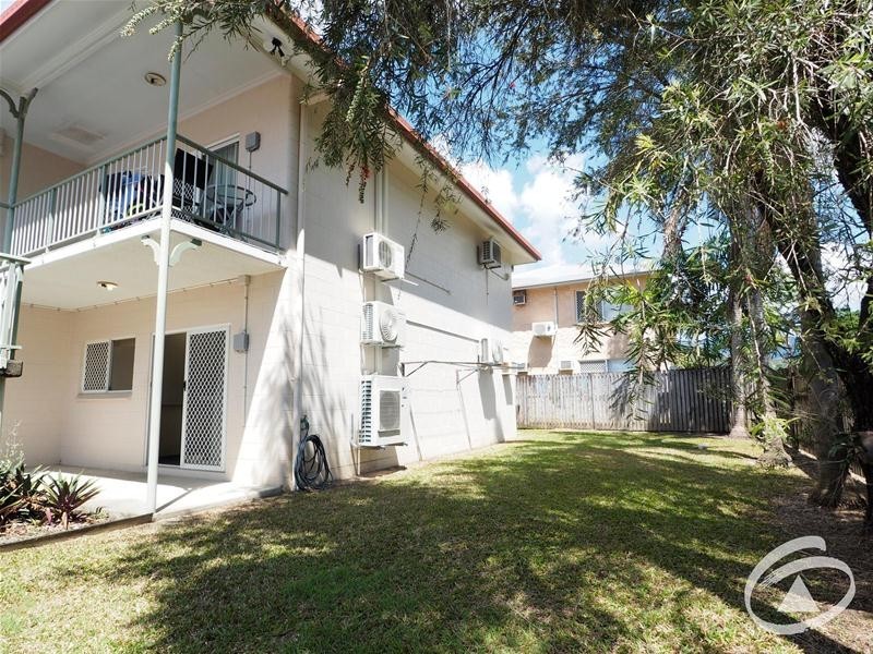 4/20 Springfield  Crescent, Manoora QLD 4870