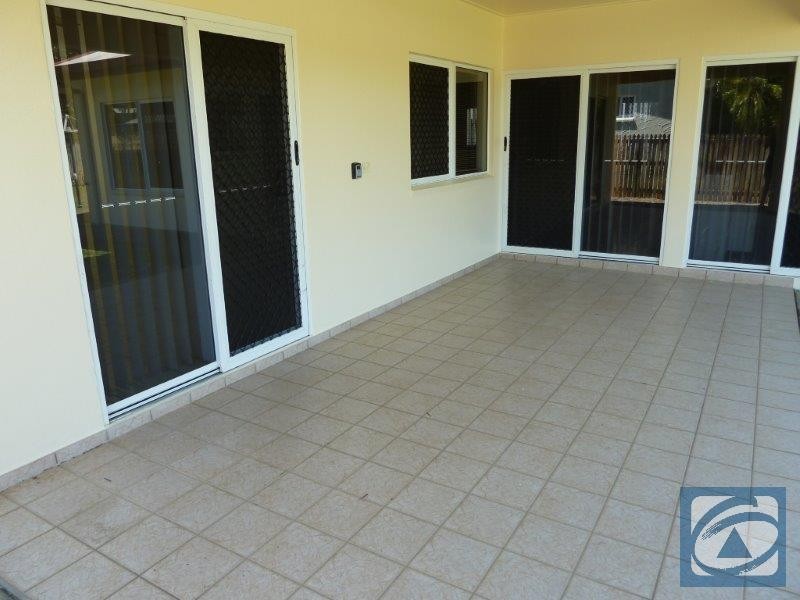 40 Banning Avenue, Brinsmead QLD 4870