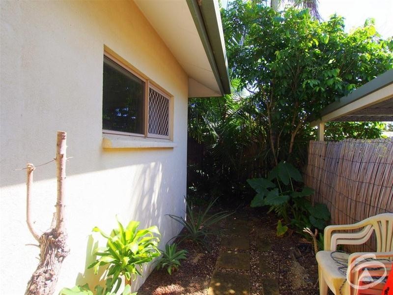 2/19 Mahogany  Street, Manoora QLD 4870