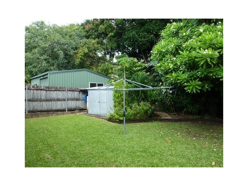 13 Stratford Chase, Stratford QLD 4870