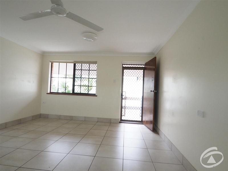 9/688 Bruce Highway, Woree QLD 4868