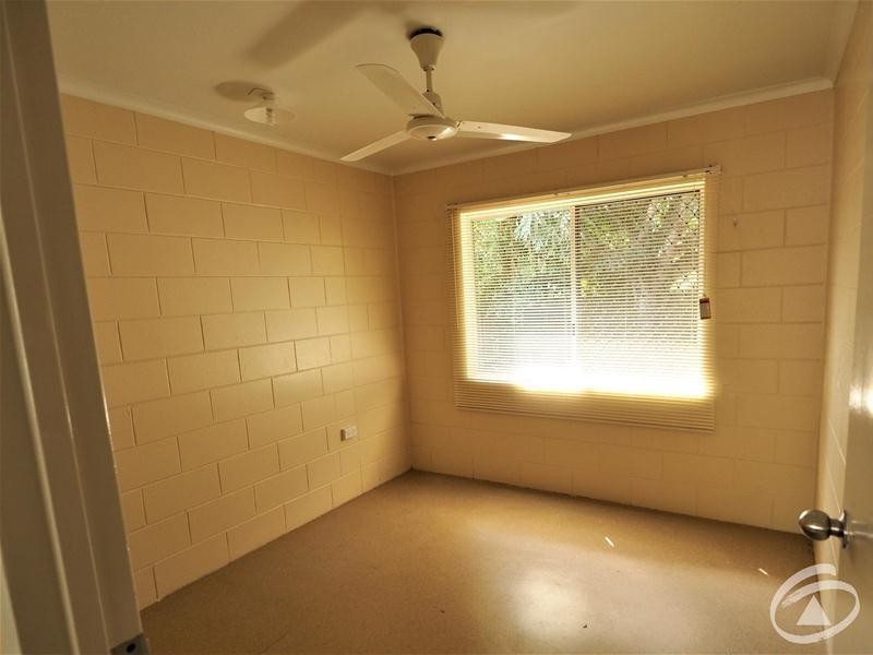 8 Avocado Close, Manoora QLD 4870