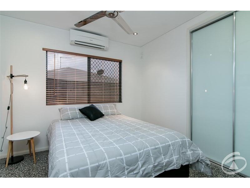 21 Hideaway Close, Palm Cove QLD 4879