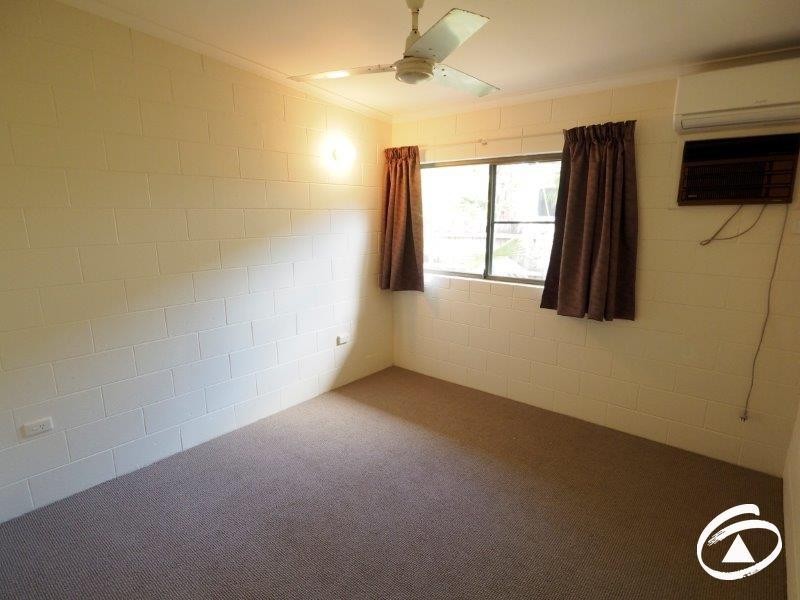 52 Endeavour  Road, Clifton Beach QLD 4879