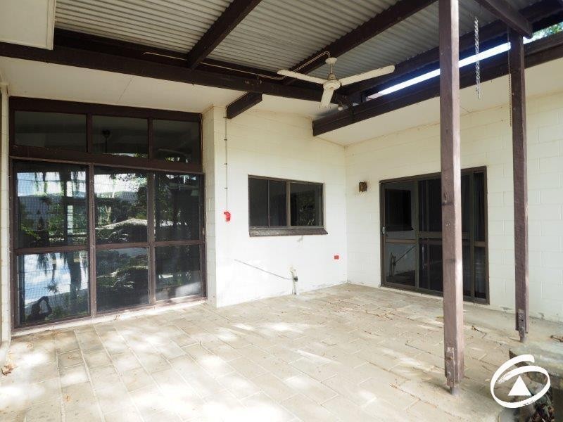 52 Endeavour  Road, Clifton Beach QLD 4879