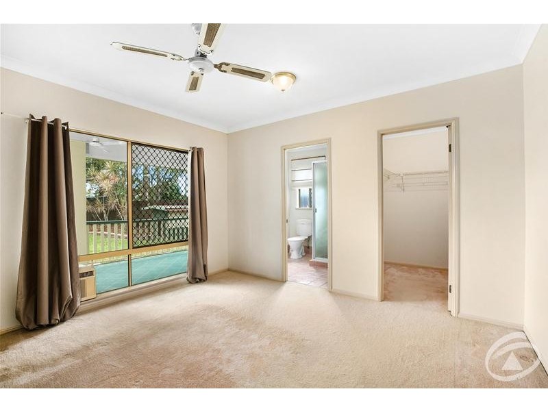 61 Giffin Road, White Rock QLD 4868