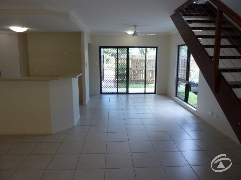 9/21-29 Giffin Road Road, White Rock QLD 4868