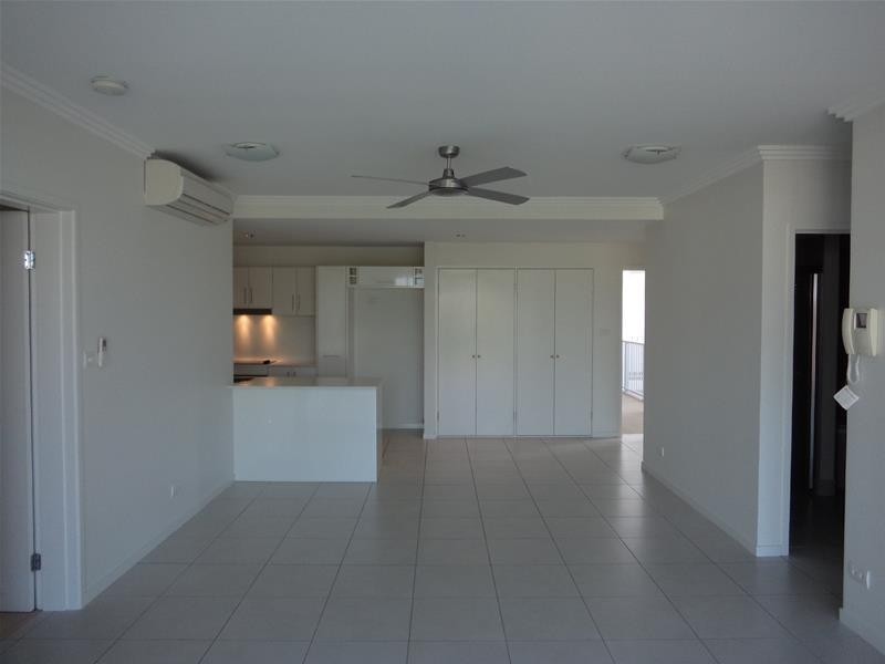 401/114 Abbott Street, Cairns City QLD 4870