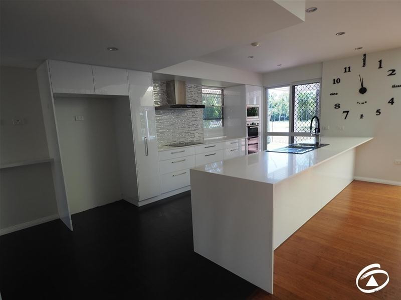 37 Parkinson Avenue, Kewarra Beach QLD 4879