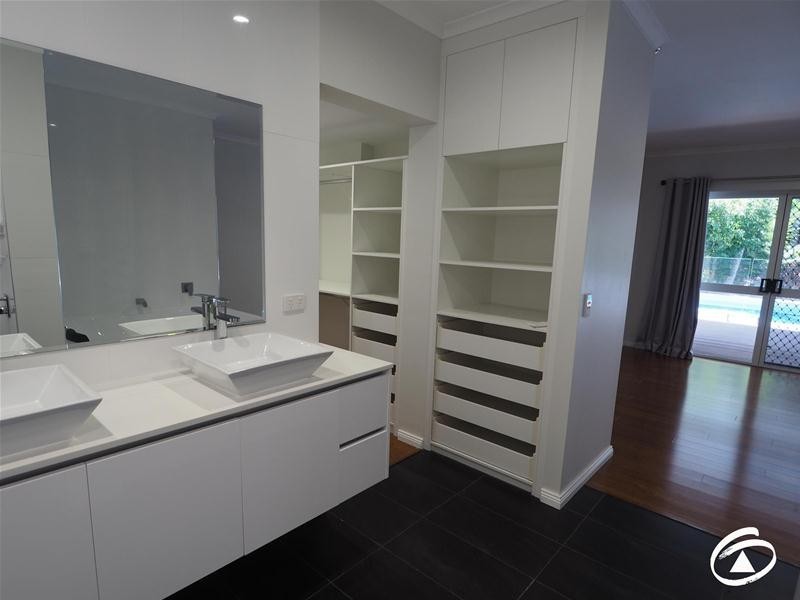 37 Parkinson Avenue, Kewarra Beach QLD 4879