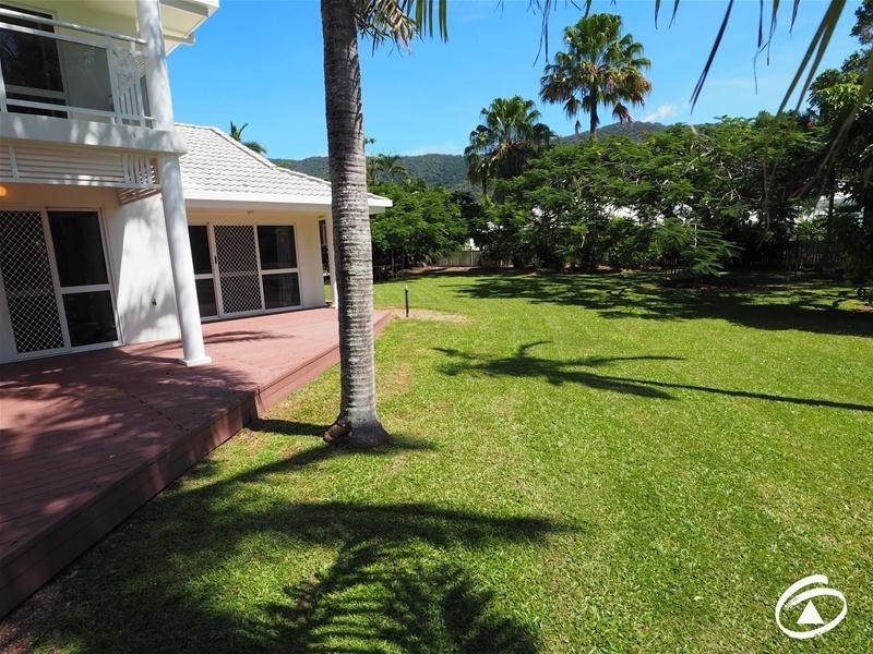 37 Parkinson Avenue, Kewarra Beach QLD 4879