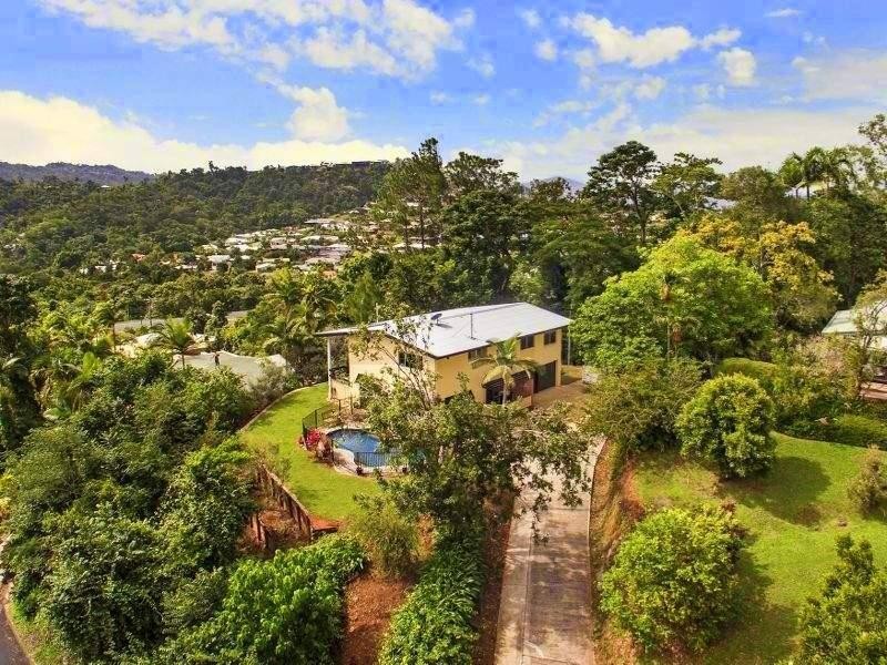 9-11 Sun Street, Brinsmead QLD 4870