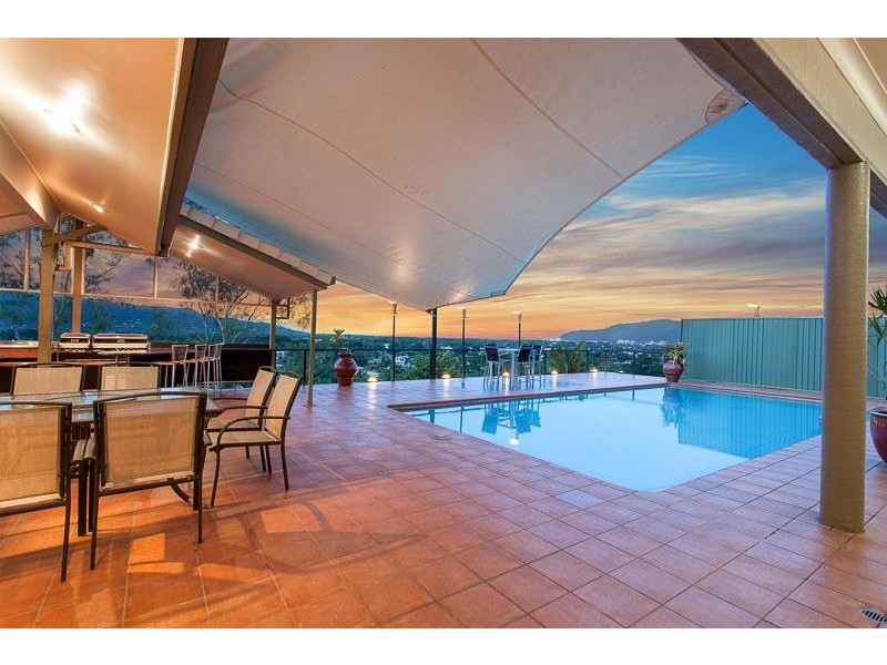 58 Koppen Terrace, Mooroobool QLD 4870