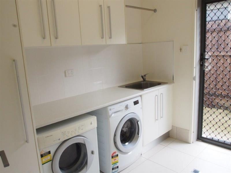 71 Sunbird Drive, Woree QLD 4868