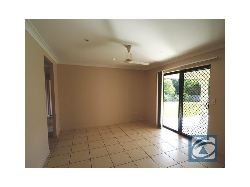 6  Messina Close, Kanimbla QLD 4870