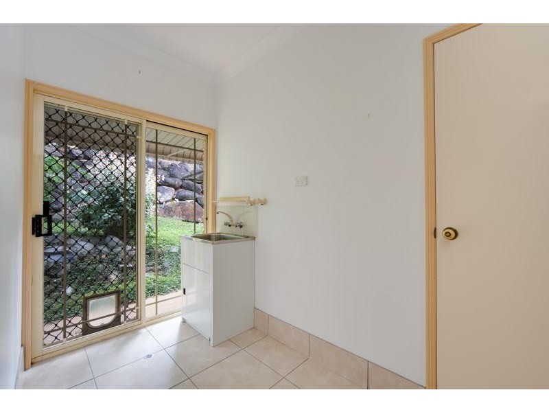 15 Eugenia Crescent, Redlynch QLD 4870