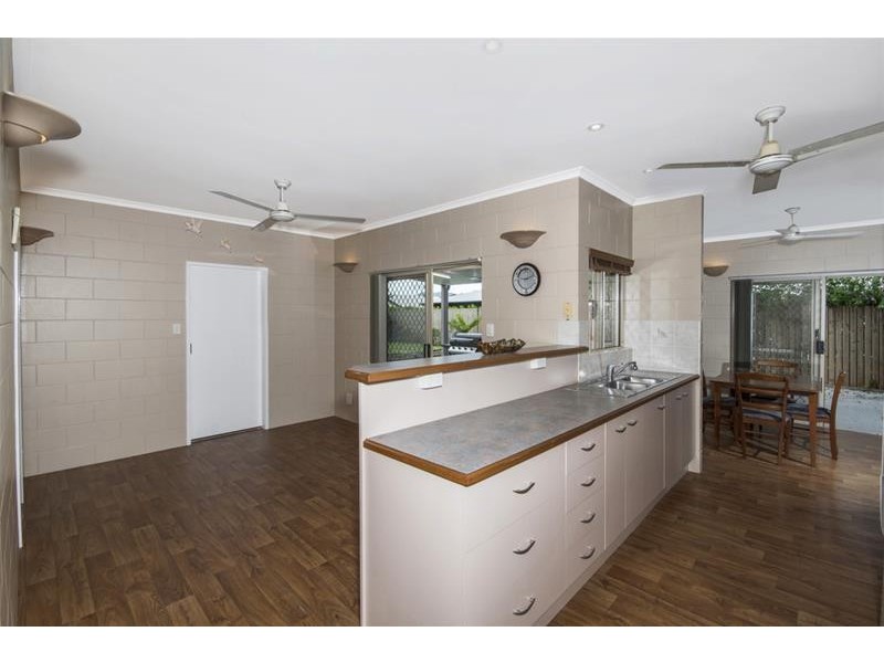 131 Timberlea Drive, Bentley Park QLD 4869