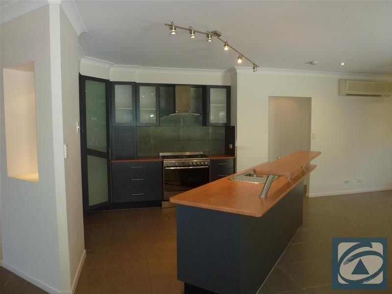 9 Port Close, Trinity Beach QLD 4879