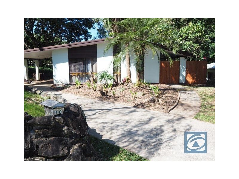 10 Lowanna Close, White Rock QLD 4868