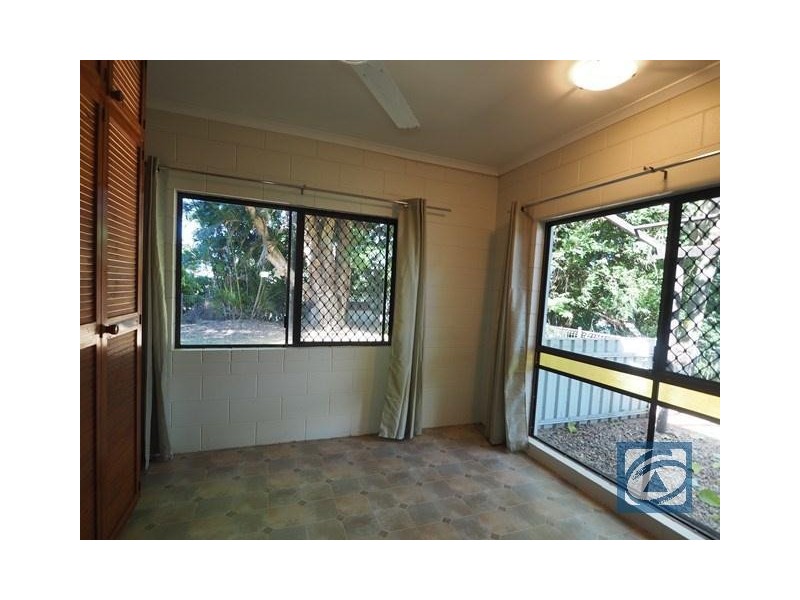 10 Lowanna Close, White Rock QLD 4868