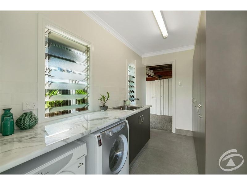 25A Cairns Street, Cairns North QLD 4870