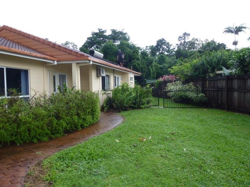 8 Loridan Drive, Brinsmead QLD 4870