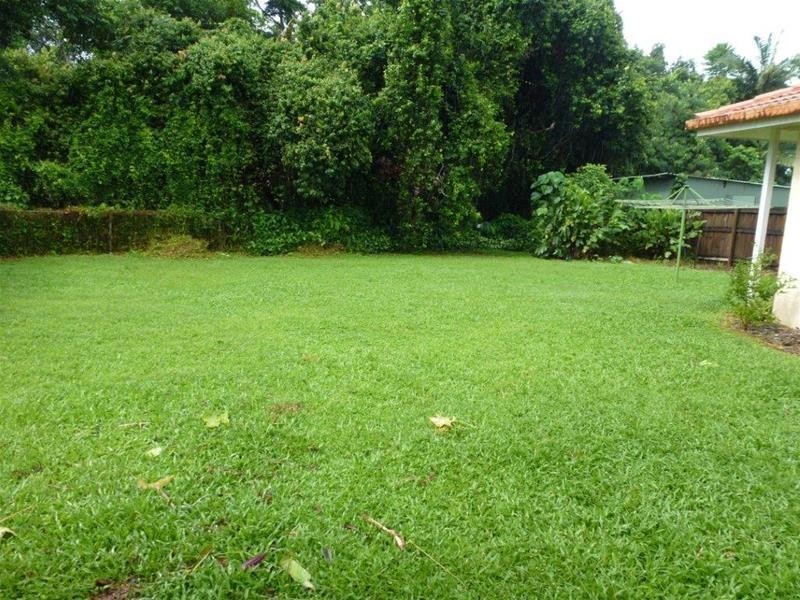 8 Loridan Drive, Brinsmead QLD 4870