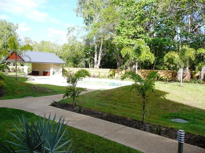 4/9-15 Mclean Street, Cairns North QLD 4870