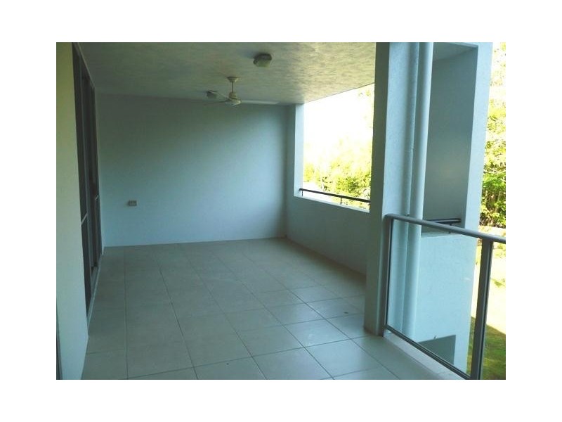 4/9-15 Mclean Street, Cairns North QLD 4870