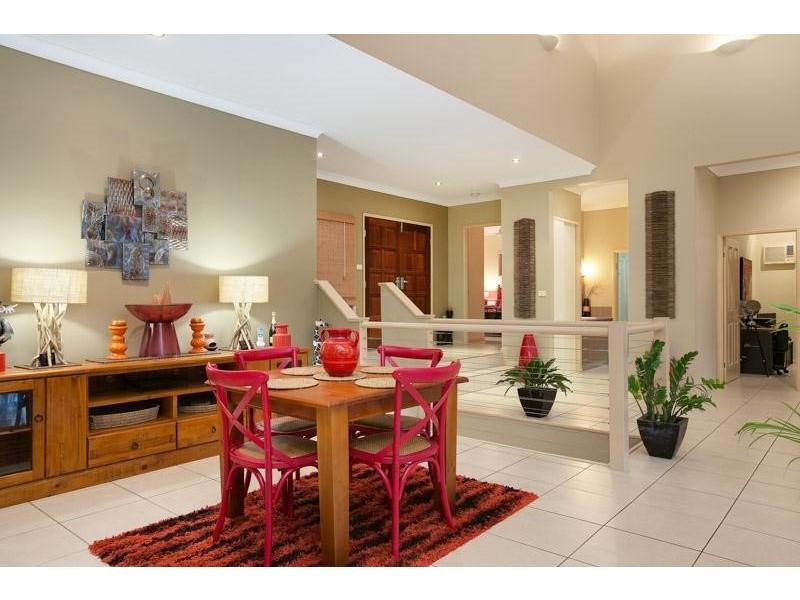 49 The Peak, Brinsmead QLD 4870