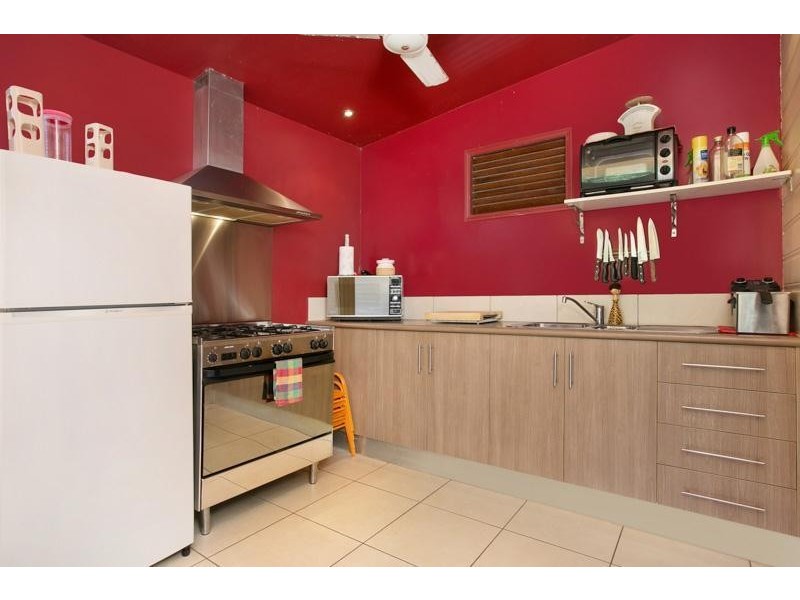 49 The Peak, Brinsmead QLD 4870