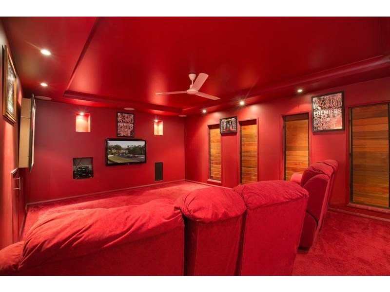 49 The Peak, Brinsmead QLD 4870