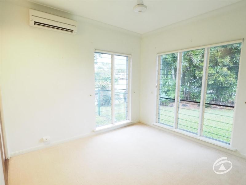 2 Greenock Way, Brinsmead QLD 4870