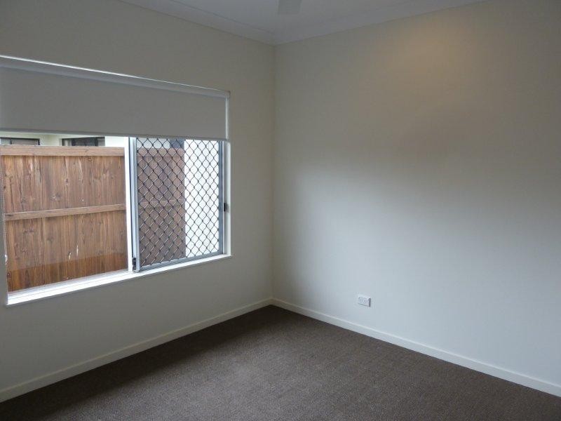 22 Seaways Street, Trinity Beach QLD 4879