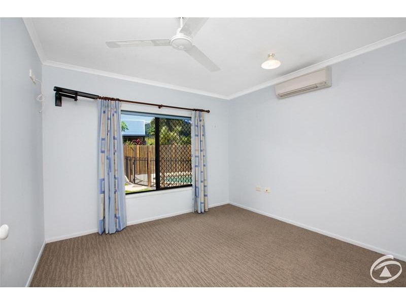 17 St Albans Close, Brinsmead QLD 4870