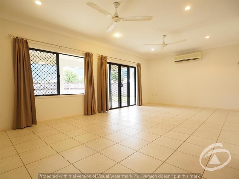 17 Novelli Street, Bentley Park QLD 4869