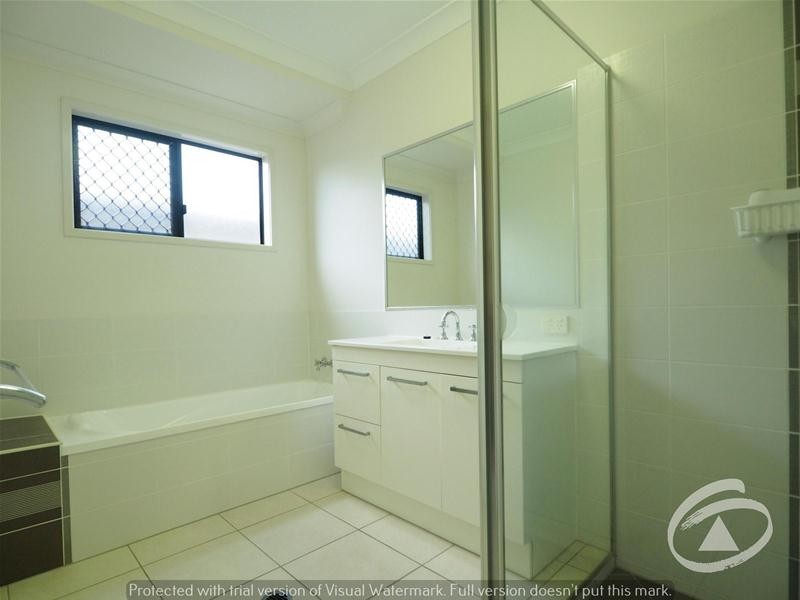 17 Novelli Street, Bentley Park QLD 4869