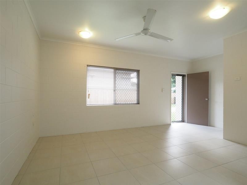 55 Macilwraith Street, Manoora QLD 4870