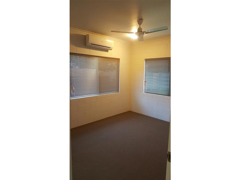 55 Macilwraith Street, Manoora QLD 4870