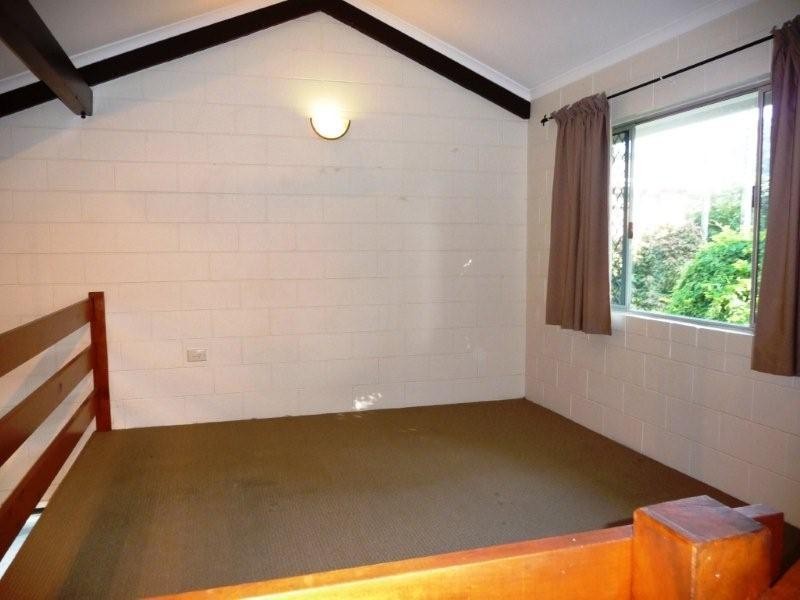 5/6 Crathern Close, Edge Hill QLD 4870