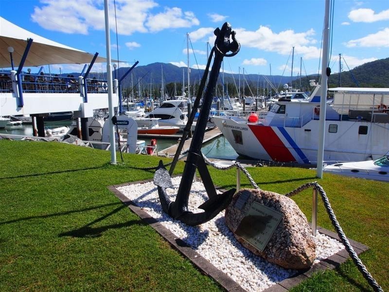 Yorkeys Knob Marina C14, Yorkeys Knob QLD 4878