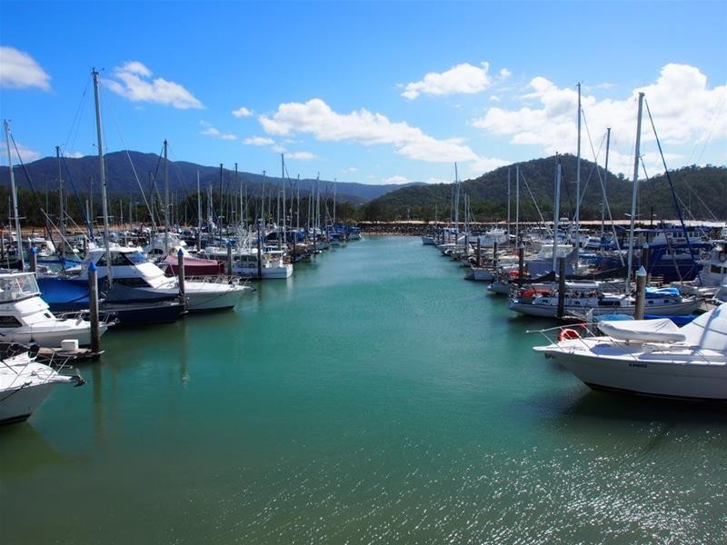 Yorkeys Knob Marina C14, Yorkeys Knob QLD 4878