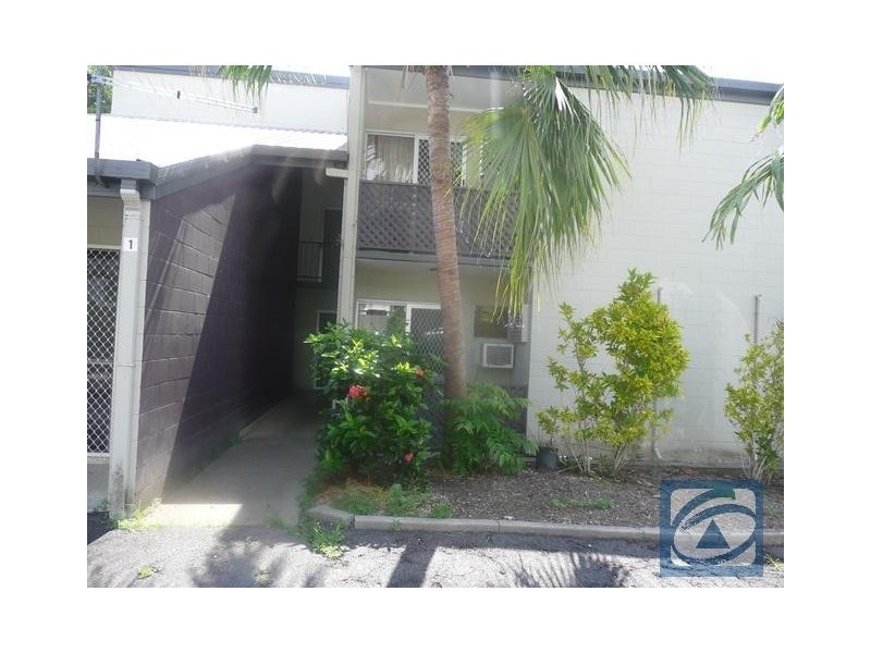 2/58 Woodward Street, Edge Hill QLD 4870