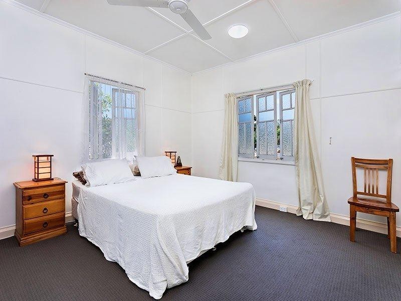 45 Macnamara Street, Manunda QLD 4870