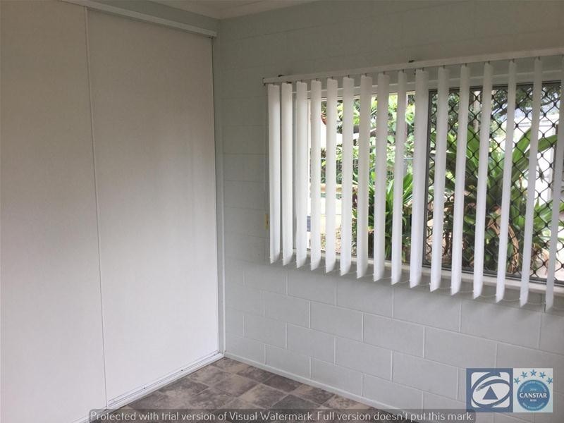 8 Fishburn Street, Bentley Park QLD 4869