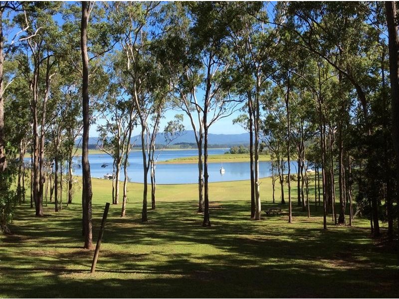 14 Allumbah Drive, Yungaburra QLD 4884